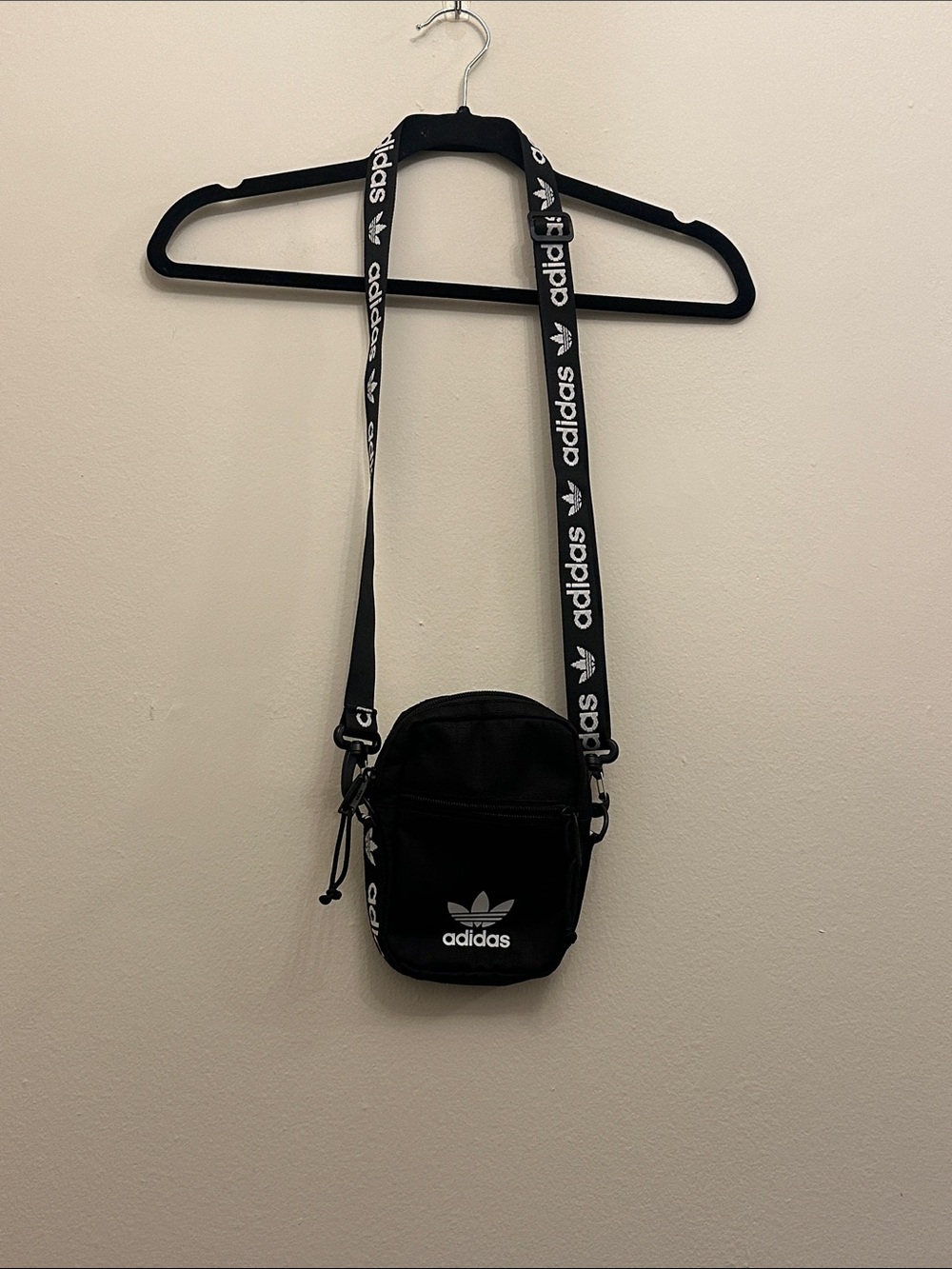 adidas Black‎ Mini Shoulder Crossbody Bag with Logo Adjustable Removable Strap